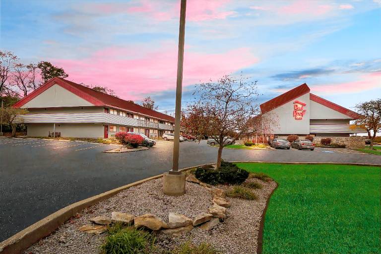 Red Roof Inn Cleveland - Independence — photo 3