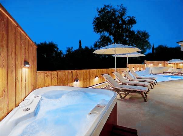 Galadriel Villa with Private Pool & Jacuzzi — photo 2