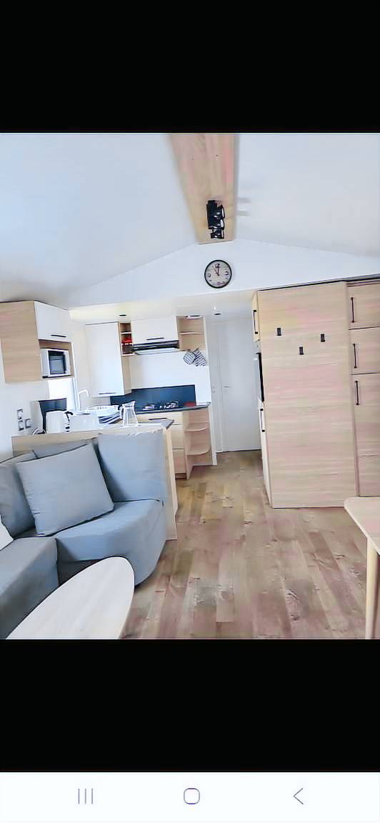 House with hot tub, terrace & heated pool | Lake view in Canet-en-Roussillon