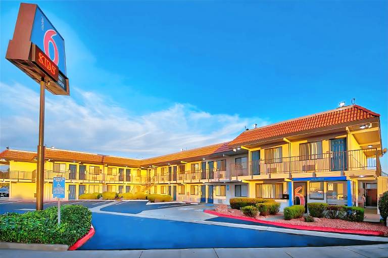 Motel 6 Vallejo, CA - Six Flags West — photo 4