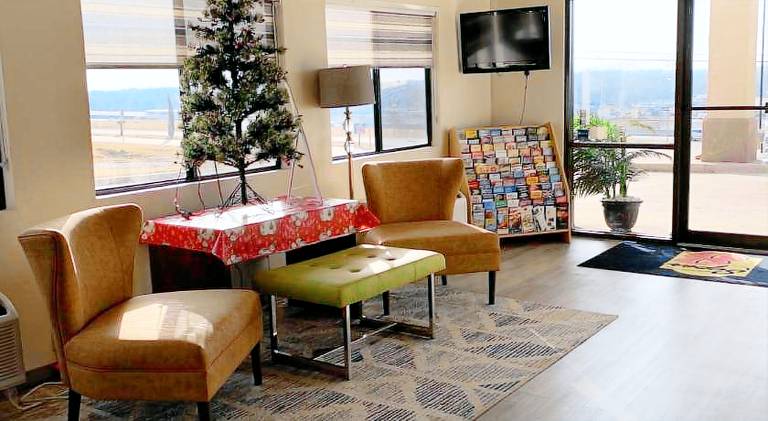 Super 8 By Wyndham Waxahachie Tx — photo 4