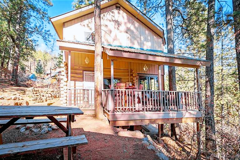 Cabin Vallecito Lake