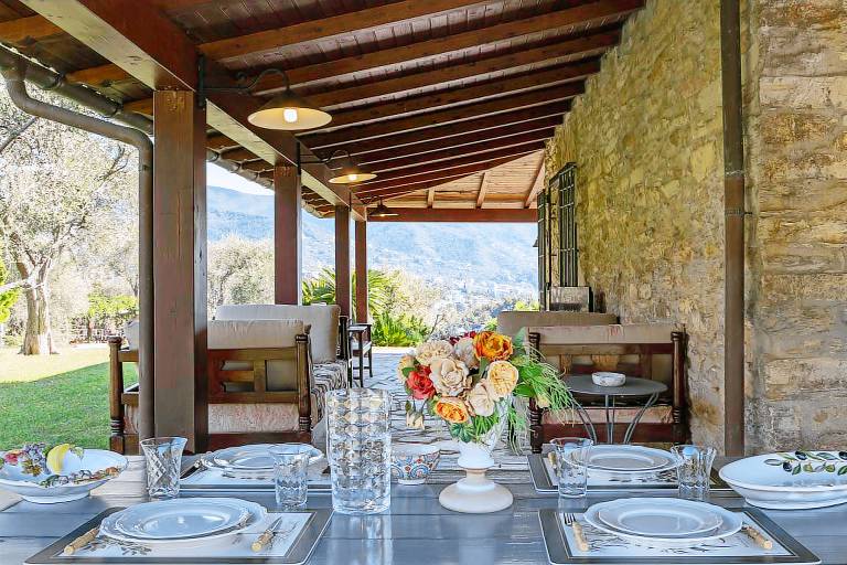 Fully equipped villa with private pool, yard & BBQ | Pets are welcome — photo 2