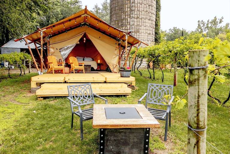 Camping Dovray Township