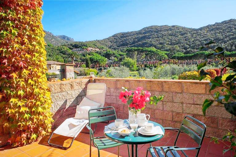 Charming rental apartment with pool, sauna & garden | Close to the beach | Pets are welcome — photo 4