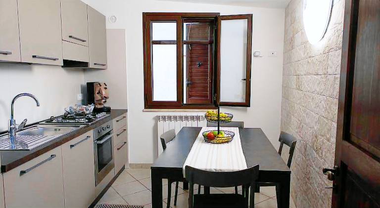 Vacation home with 2 rooms for 5 persons in Marsala