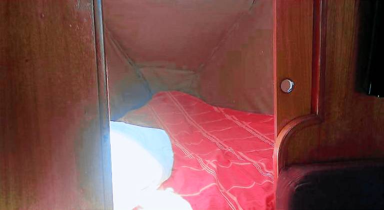 Boat with 1 room for 5 persons — photo 5