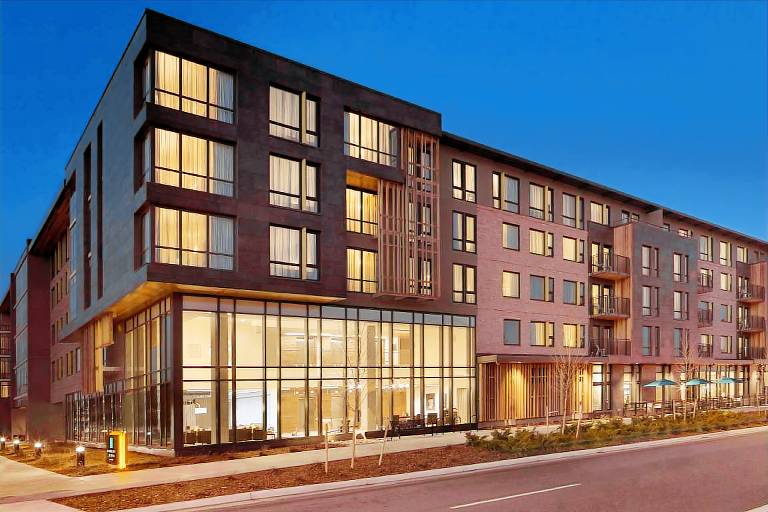 Embassy Suites by Hilton Boulder — photo 3