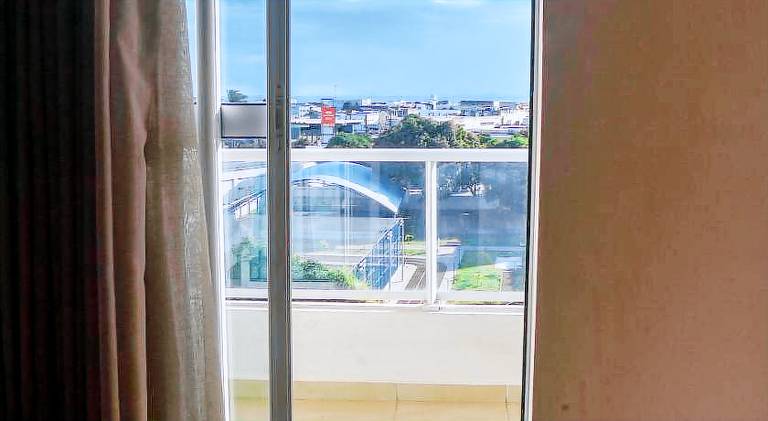 Serviced apartment with terrace & pool — photo 5