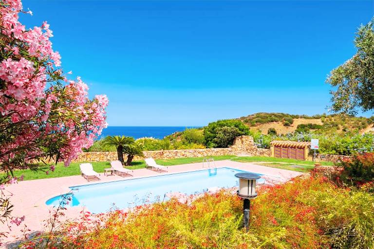 Villa Tertenia