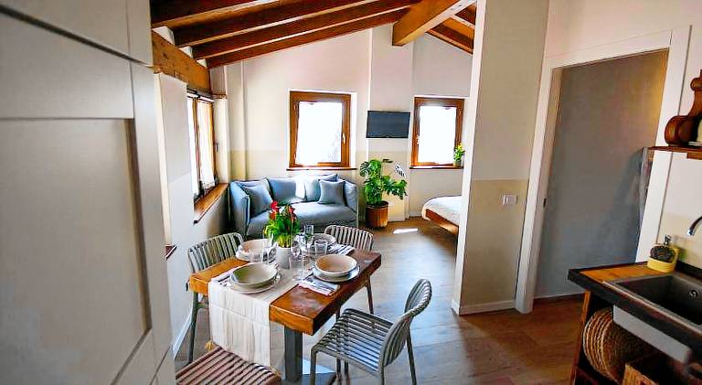 Holiday apartment with patio & yard | Suitable for remote work — photo 2