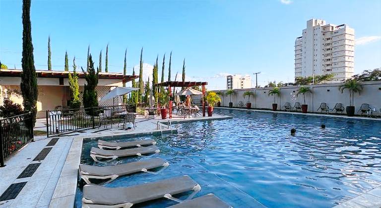 Holiday apartment with pool — photo 3