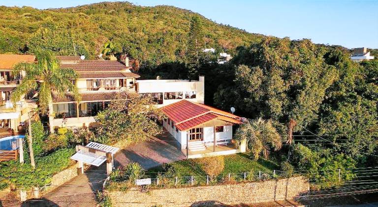 Casas Praia da Lagoinha - Mestre Naro in Bombinhas