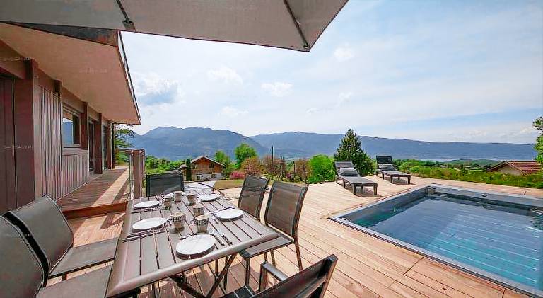Holiday apartment with hot tub & pool | Pets are welcome — photo 4
