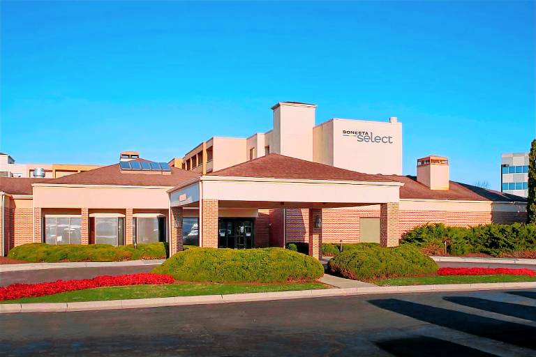Sonesta Select Indianapolis Carmel in Marion, IN