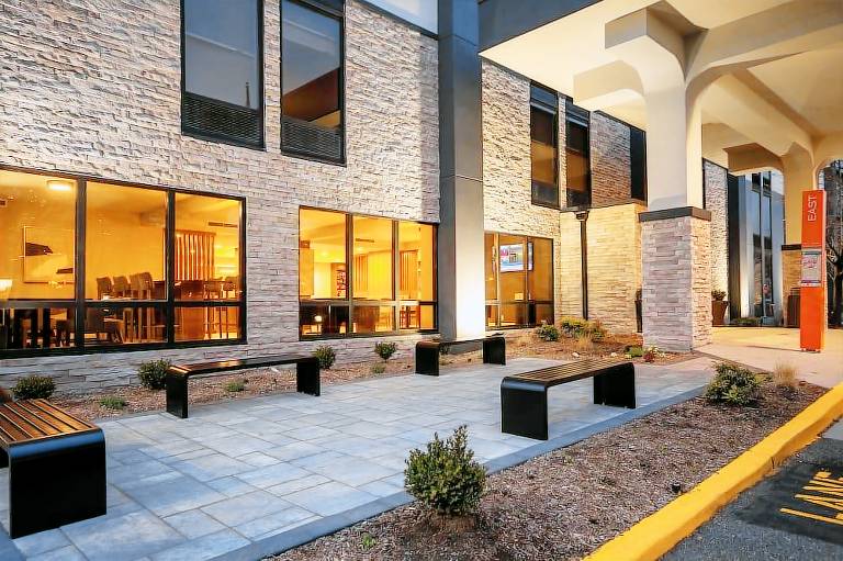 Best Western Plus Meadowlands