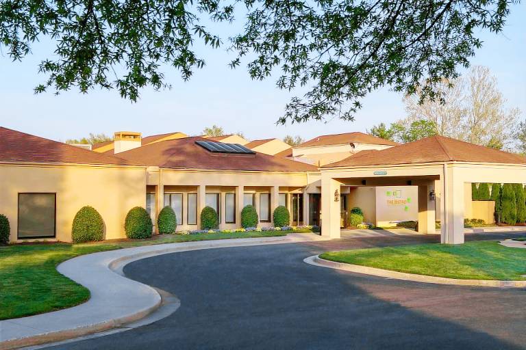 Courtyard by Marriott Richmond West