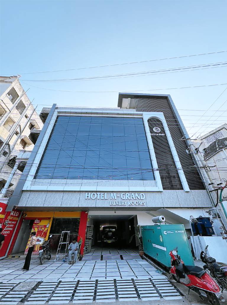 Hotel M Grand