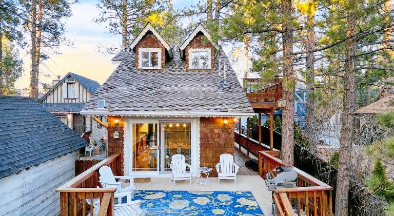 Lakefront w Private Dock Hot Tub Large Deck Views Lakeside on Lagunita — photo 4