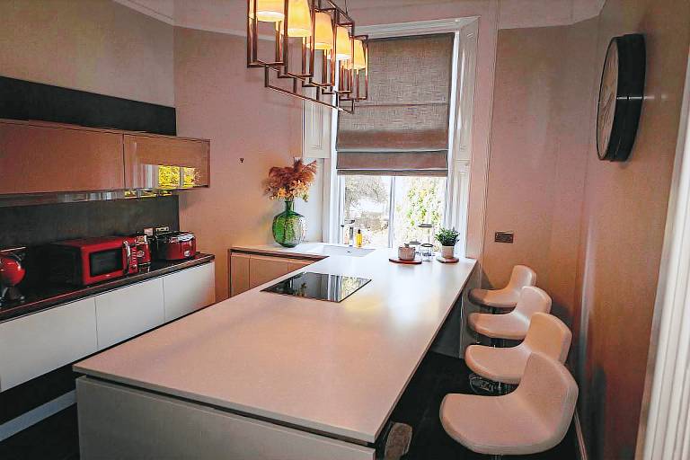 Holiday apartment with 4 rooms for 8 persons — photo 3
