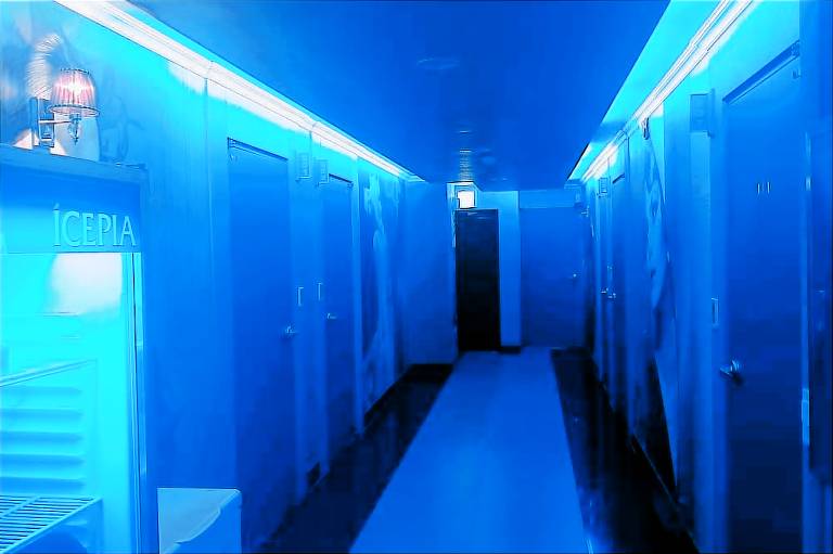 W Motel