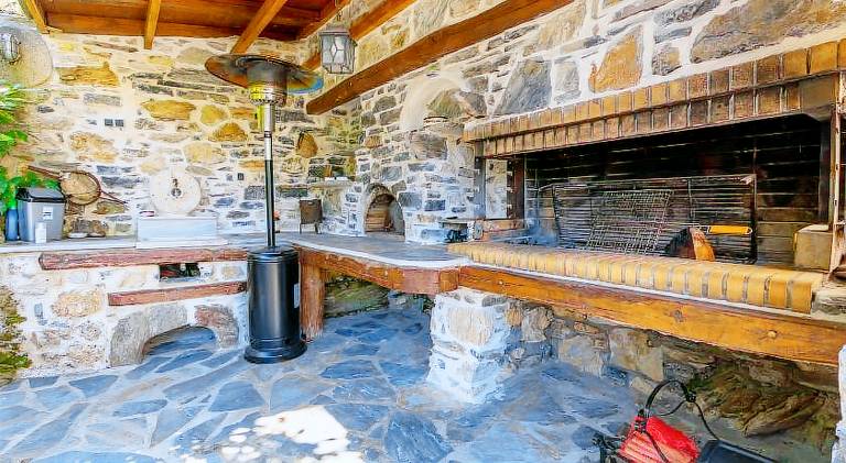 Rental apartment with yard, grill & terrace | Suitable for remote work | Pets allowed — photo 3
