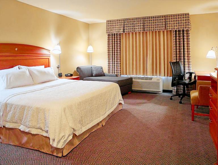 Hampton Inn & Suites North Conway in North Conway, NH