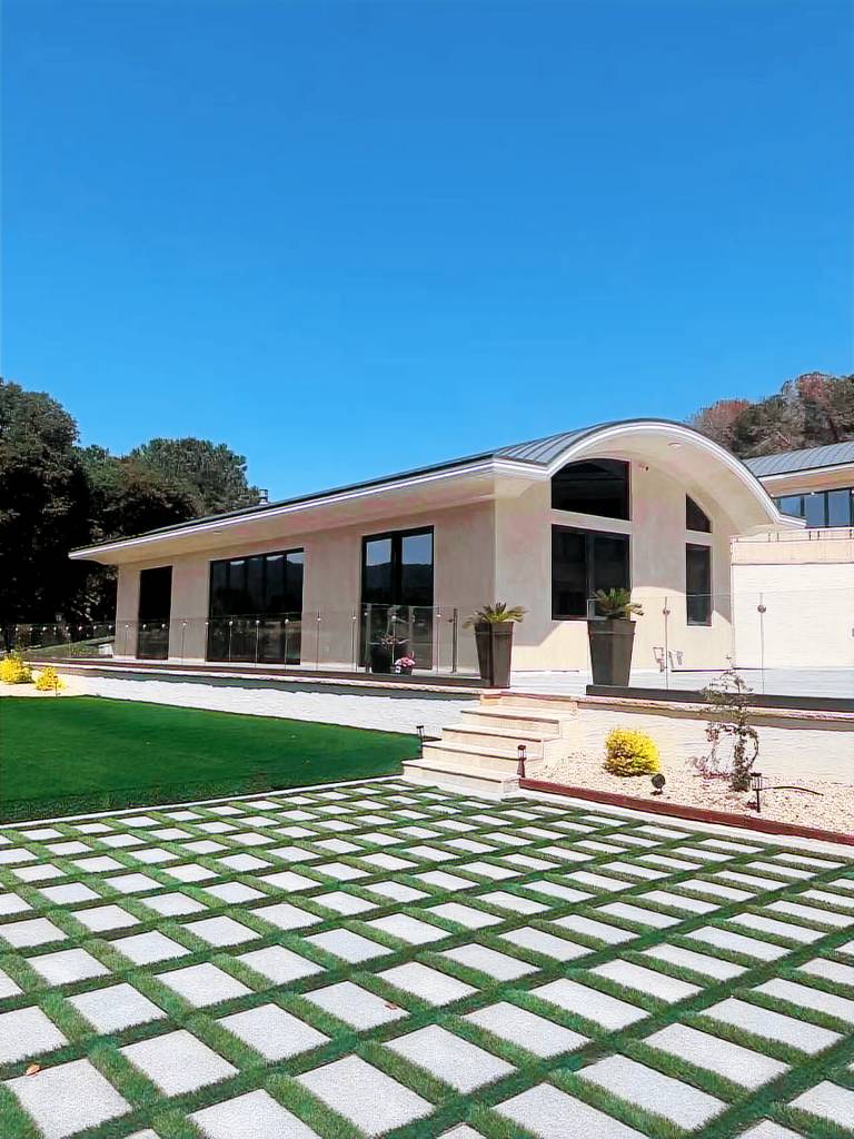 House  Woodside Hills