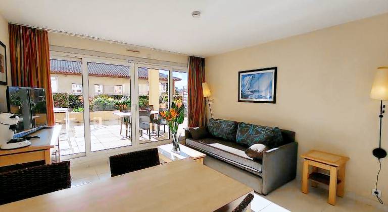 Holiday apartment with pool | Close to the beach | Dogs allowed — photo 2