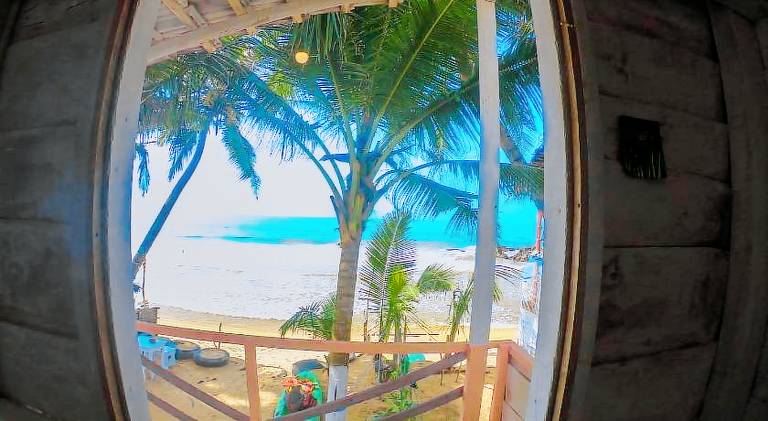 Ceylon Beach Home — photo 5