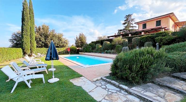 Nice holiday apartment with pool, terrace & garden | Pets are welcome — photo 3