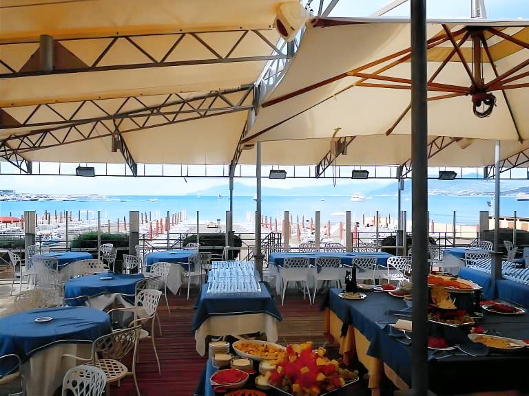 Suite Hotel Nettuno in Lavagna