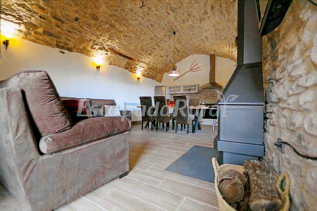 Cottage with yard, grill & terrace | Nature view — photo 4