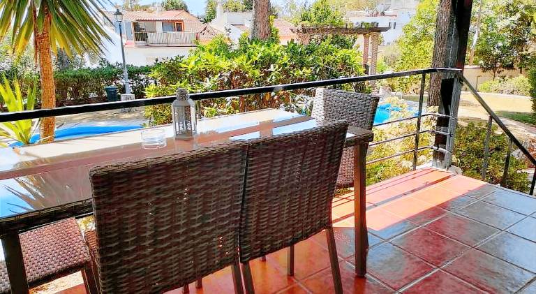 Fully equipped rental apartment with pool, garden & terrace | Suitable for remote work | Pet-friendly — photo 3