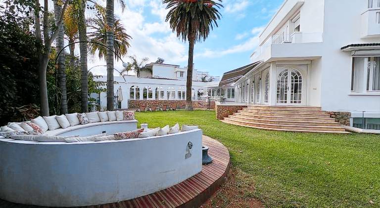 Villa with pool | Pets allowed — photo 4