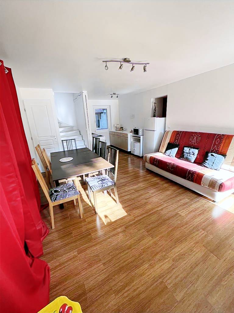 Apartment  Couilly-Pont-aux-Dames