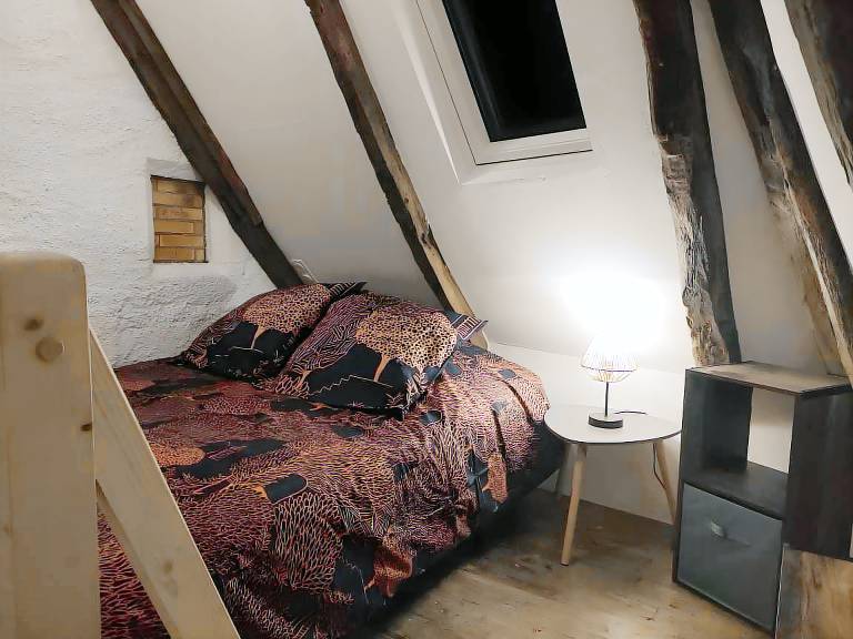 Holiday Home 'La Maisonnette De Raphaël' with Private Garden and Wi-Fi — photo 4