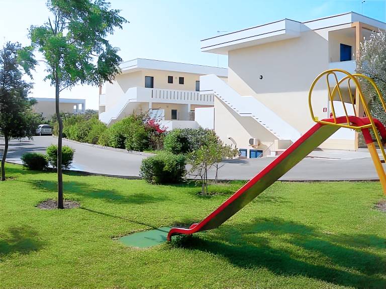 Serviced apartment with terrace, pool & garden in Melendugno