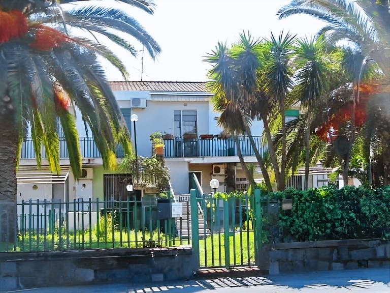 Rental apartment | Close to the beach | Pets are welcome in Mascali
