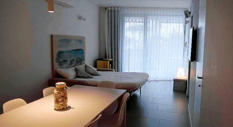 Nice holiday apartment with terrace, BBQ & yard | Close to the beach | Pets are welcome — photo 2