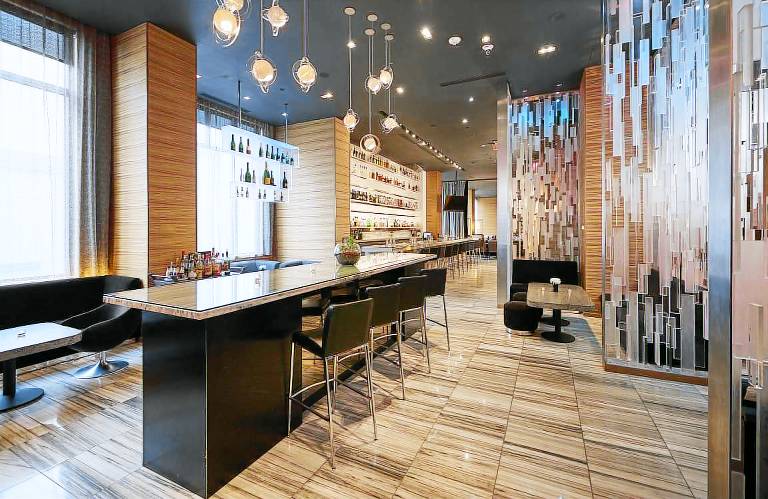The Lofton Hotel Minneapolis, Tapestry Collection by Hilton — photo 3