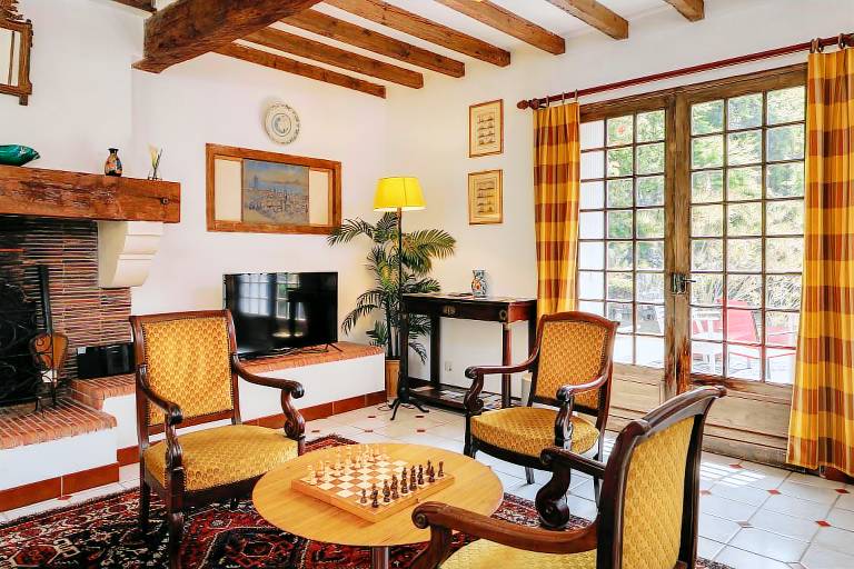 Le Clos de la Capelle – Charm & Comfort in Libourne, Private Garden and Spacious Areas for 8 People — photo 5