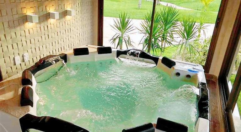 Holiday apartment with pool & hot tub — photo 5