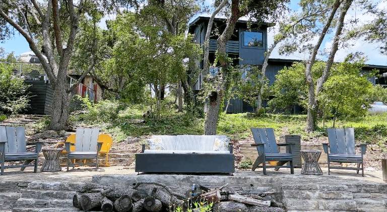 Charming lodge with pool & terrace | Pets are welcome — photo 3