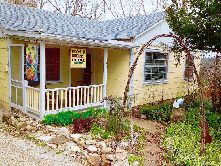 Cottage  Eureka Springs