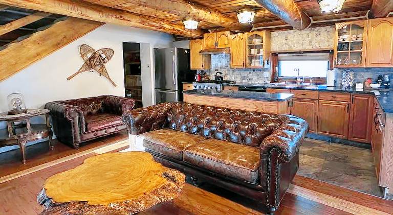 269 m&sup2; Ferienhaus