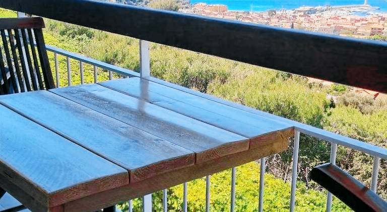 Fully equipped holiday apartment with yard & terrace | Dogs allowed — photo 5