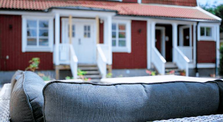 Rental apartment with barbeque, patio & garden — photo 4