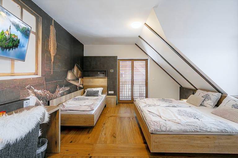 Bed & Breakfast  Bled