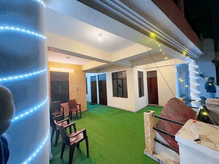 Apartment Gosai Tola